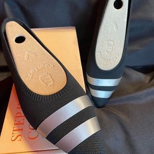 Gorgeous brand new never worn Women’s Vivaia Size EUR41.5 slip on shoes.